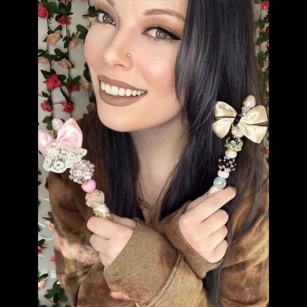 Live Show Notification 🖤 New Live Seller 🖤 Like to Know When I’m Live